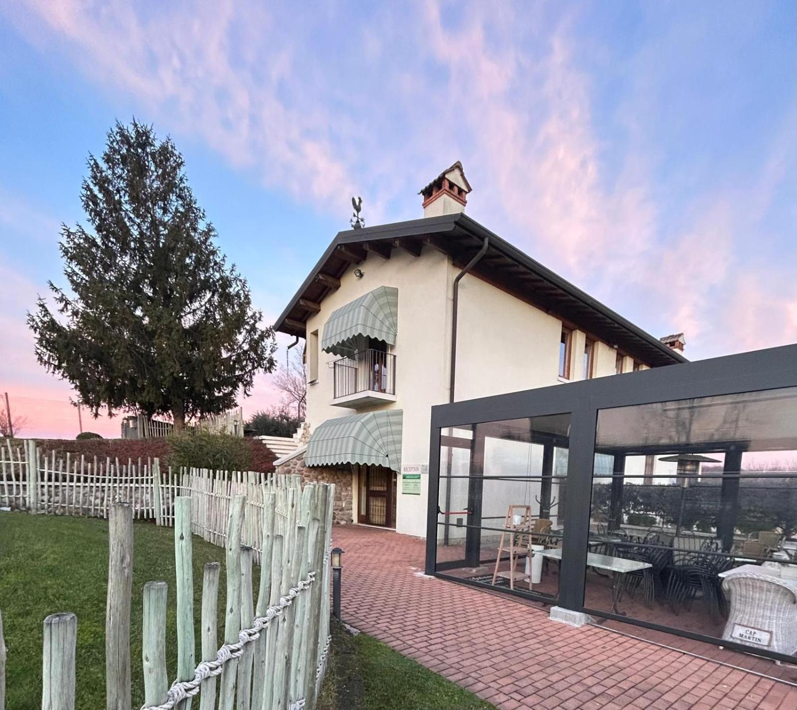 Agriturismo&Agricamping Serena Pastrengo Bagian luar foto